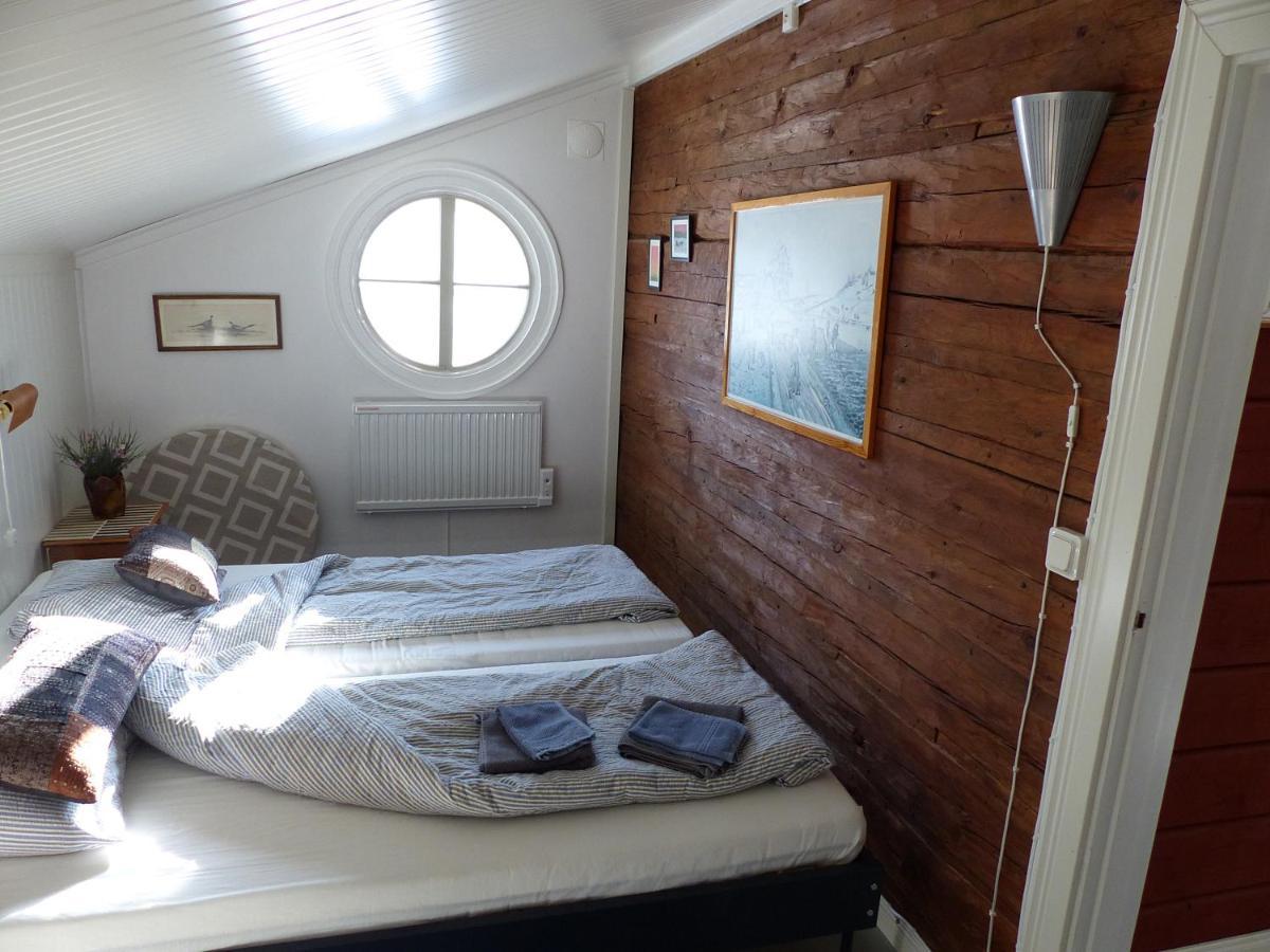 Bed and Breakfast Lugnet I Oslaettfors à Gävle Extérieur photo